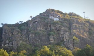 achalgarh-mount-abu-2