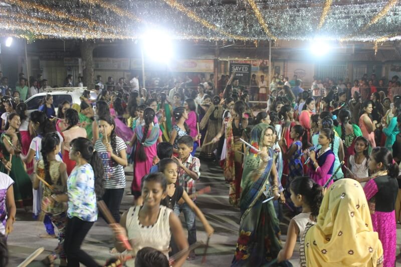 ajad-maidan-abu-road-garba-2016-3