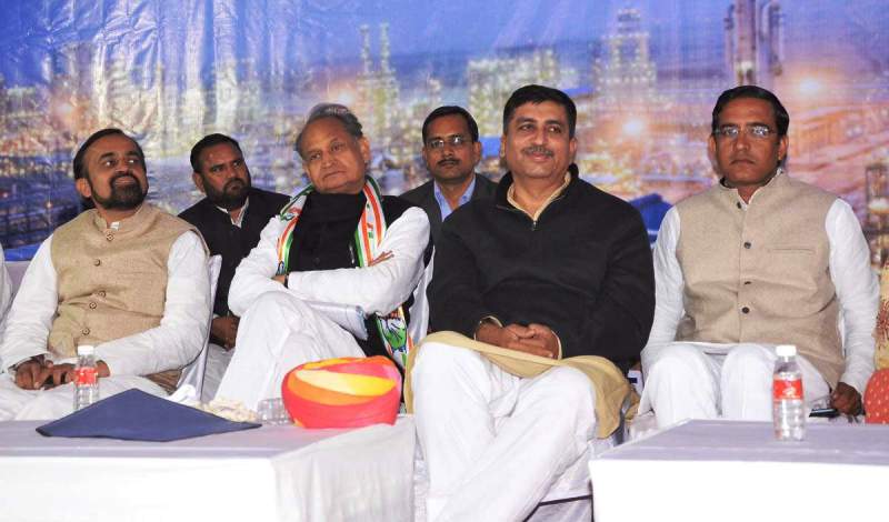 ashok-gehlot-in-abu-road-3