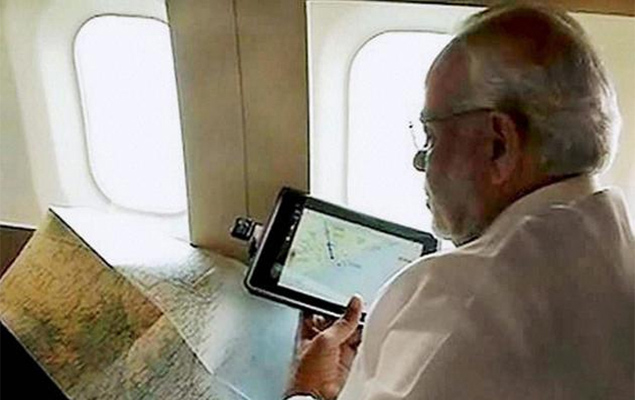 narendra-modi-hudhud-cyclon